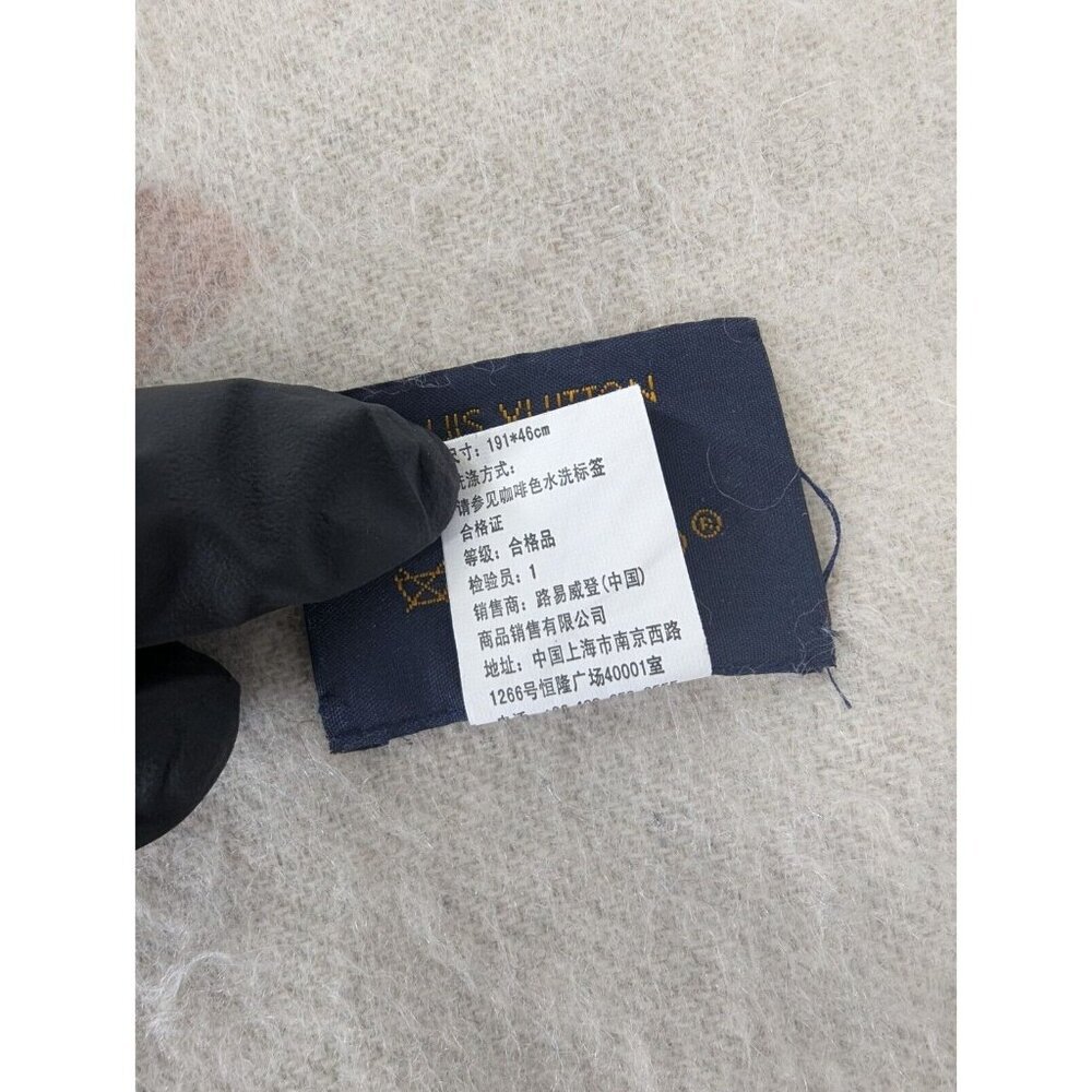 Louis Vuitton LV Logo Reykjavik Scarf Gradients 100%Cashmere Made in Italy - Picture 3 of 11